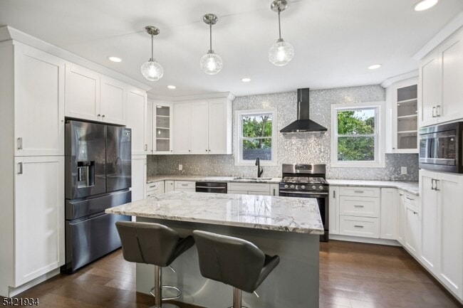 Building Photo - 195 Harrison Ave