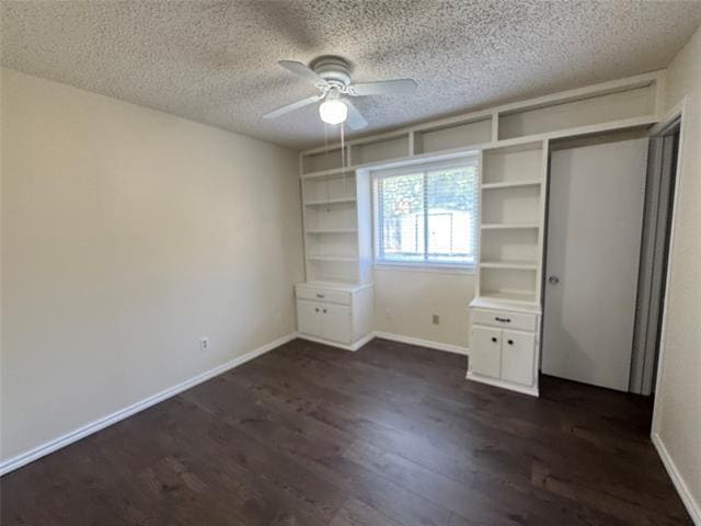 Building Photo - 6609 Oaklawn Dr