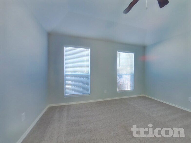 Building Photo - 12809 Carpenter Ln