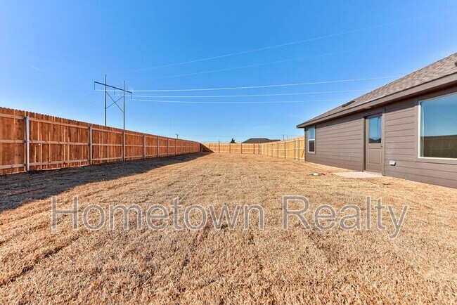 Building Photo - 9729 NW 124th St