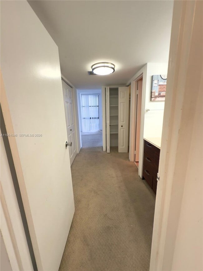 Building Photo - 3675 N Country Club Dr