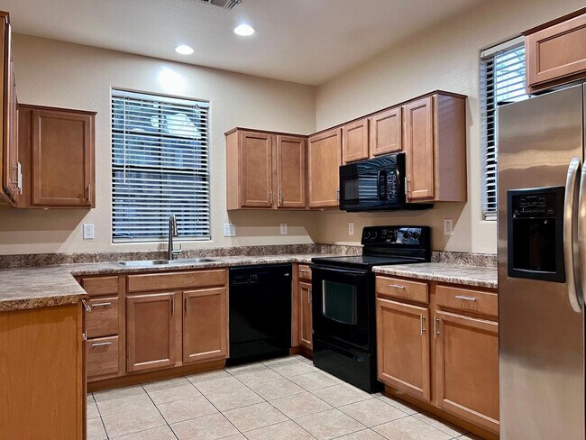 Building Photo - 2367 W Jake Haven