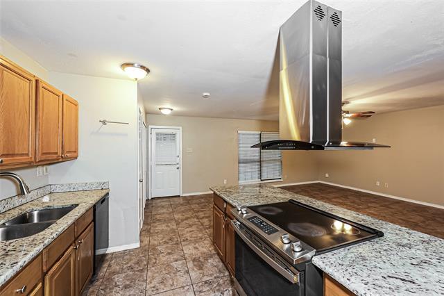Building Photo - 3240 Chalmette Ct