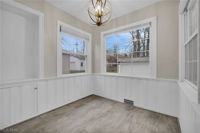 Building Photo - 4182 Silsby Rd