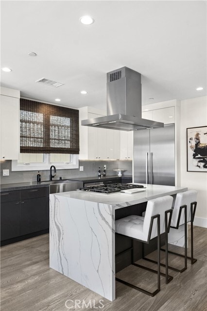 Building Photo - 712 Marguerite Ave