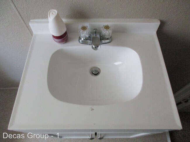 Building Photo - 3 br, 1 bath House - 1020 14th Place SW