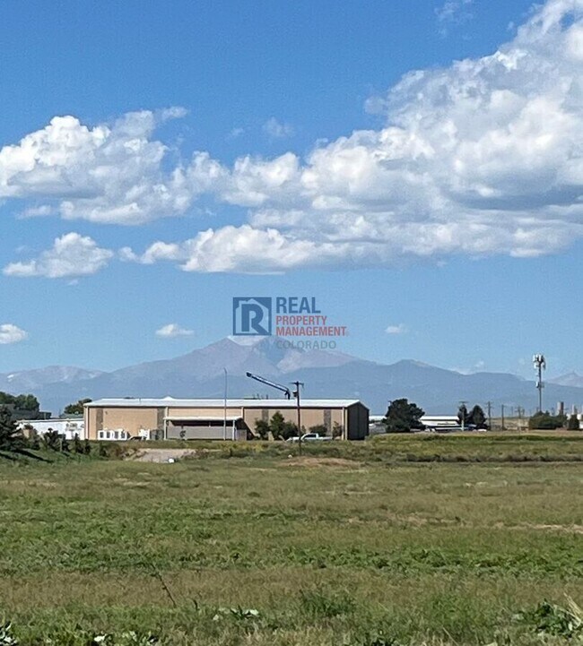 Building Photo - 588 Thoroughbred Ln