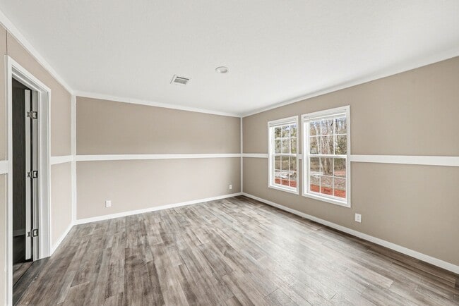 Building Photo - 9544 Ellis St