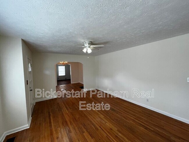 Building Photo - 3501 Third Avenue