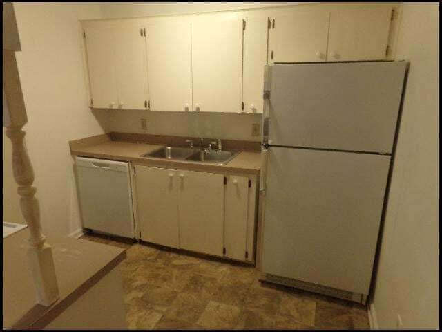 Building Photo - 1705 Lilac Cir