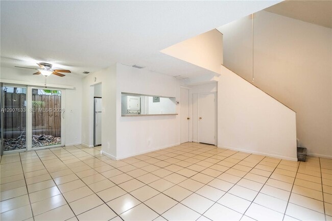 Building Photo - 600 N Rio Vista Blvd