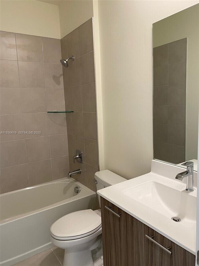 Building Photo - 4636 NW 84th Ave