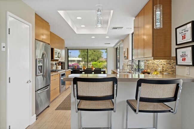 Building Photo - 78 Colgate Dr