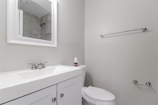 Building Photo - 2844 Oak Lea Dr