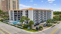 Building Photo - 2029 N Ocean Blvd