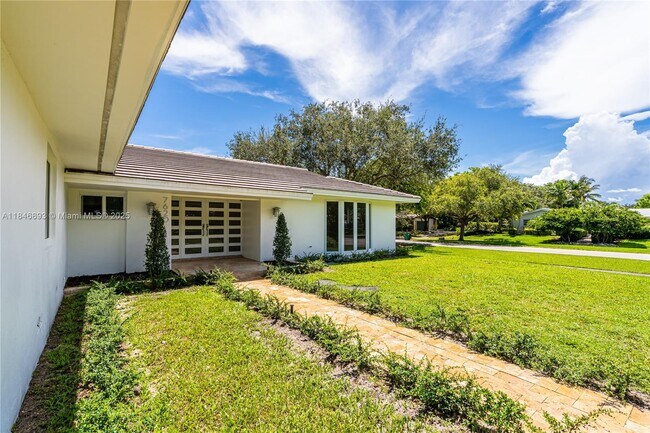 Building Photo - 7620 SW 164th St