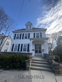 Building Photo - 50 Pond St