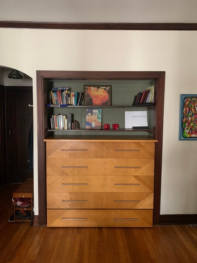 Building Photo - 2121 James M Wood Blvd