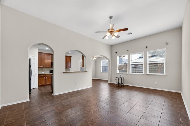 Building Photo - 4205 Graceland Dr