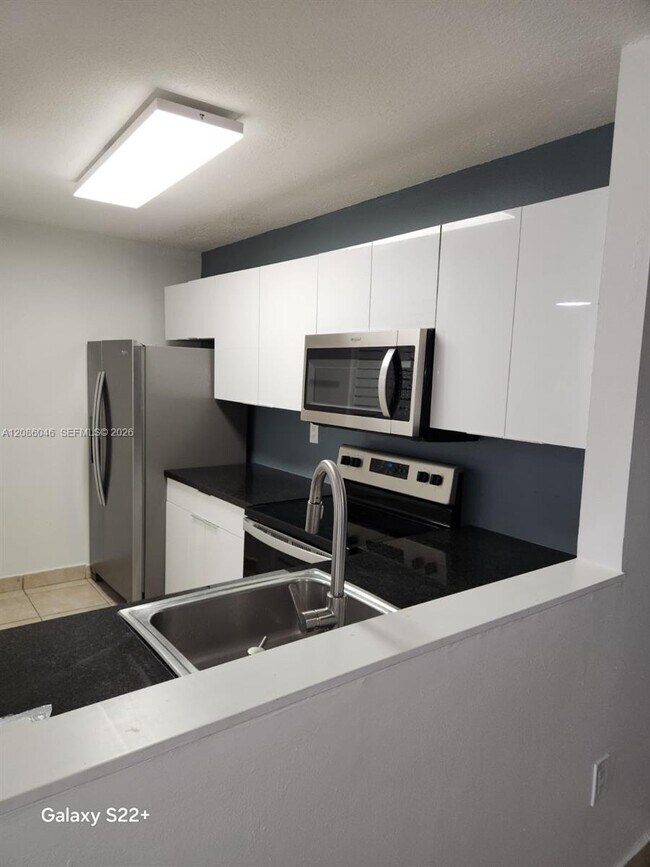 Building Photo - 15540 SW 80th St