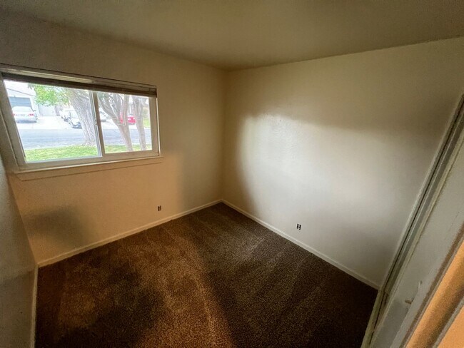Building Photo - Updated 3 Bedroom with Large Yard