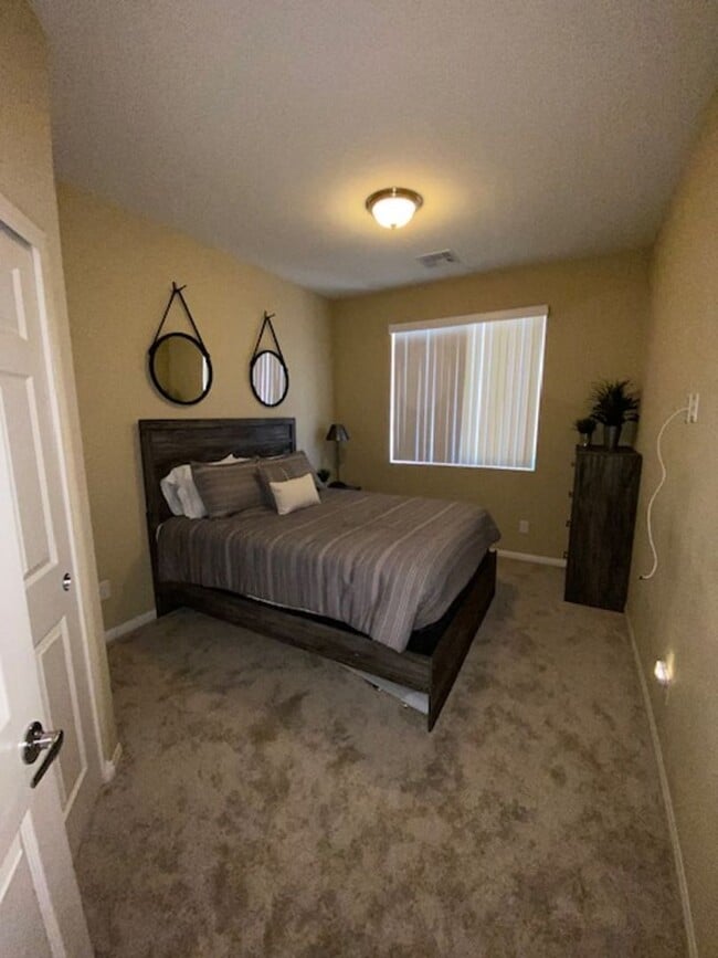 Building Photo - Highly Upgraded Snowbird Rental located in...