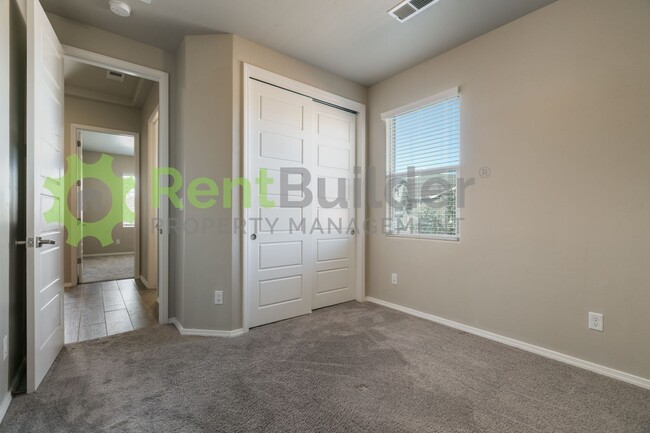 Building Photo - CALL US TODAY AT (505) 808-6467 TO SCHEDUL...