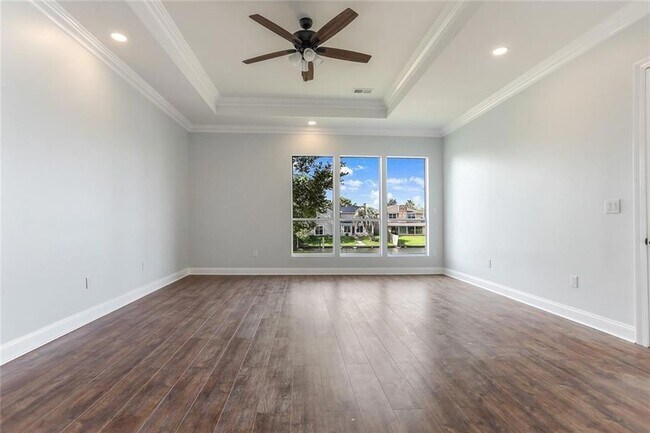 Building Photo - 242 Spinnaker Dr