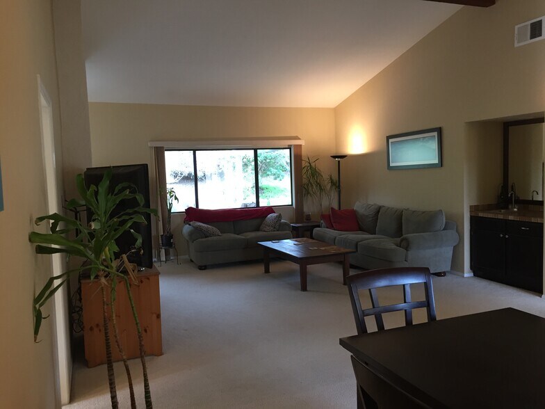 Picture taken from dining room into living room. - 2094 Balboa Cir