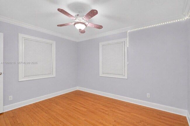 Building Photo - 1160 NE 98th St