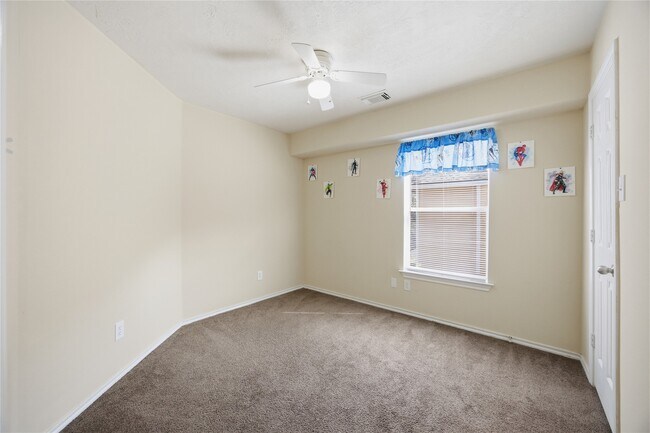 Building Photo - 59 E Stedhill Loop