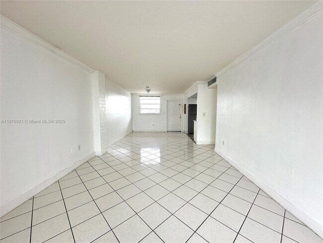 Building Photo - 14195 SW 87th St