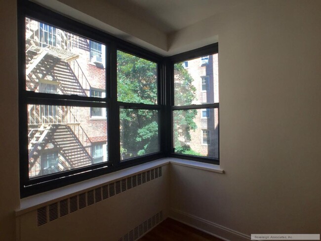 Floorplan - 700 Fort Washington Avenue