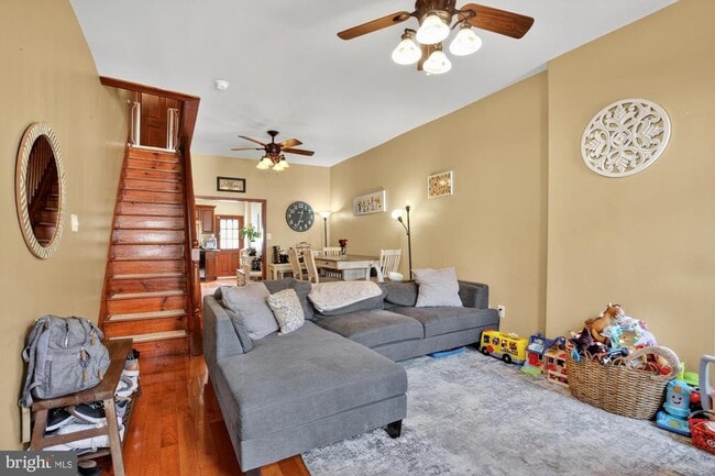 Building Photo - 818 Belgrade St