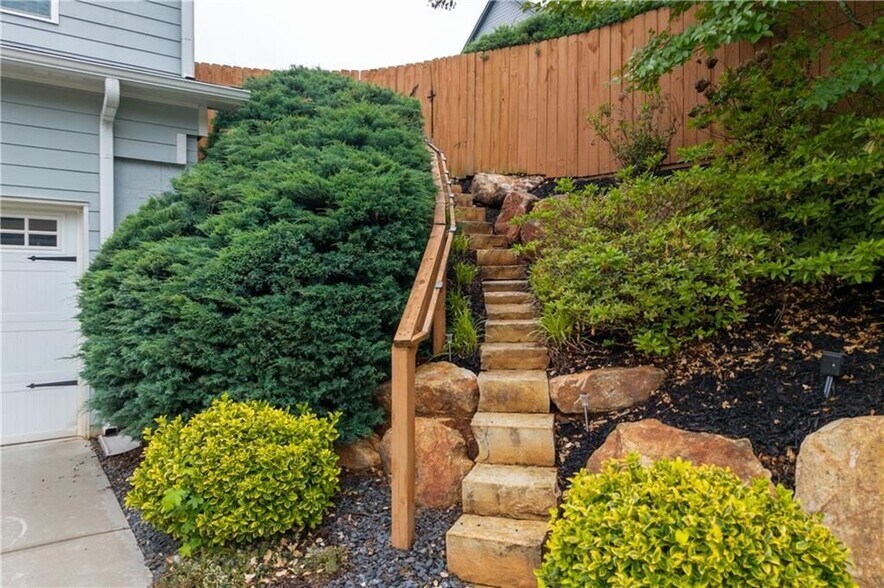 Building Photo - 2681 Oak Leaf Pl