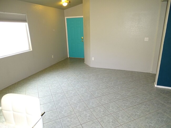 Building Photo - 3 Bedroom Single Story Northwest Vegas Home