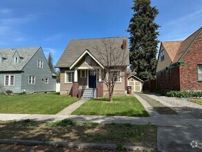 Building Photo - Kendall Yards 3 Bedroom 2 Bath Home
