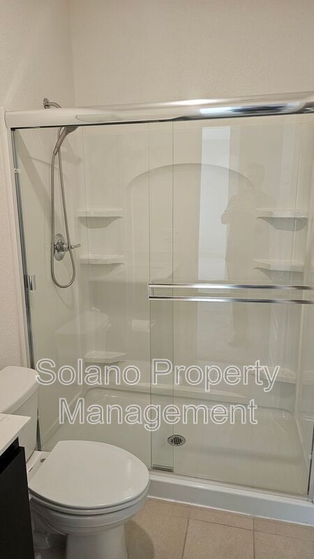 Building Photo - 1317 Essence Ln