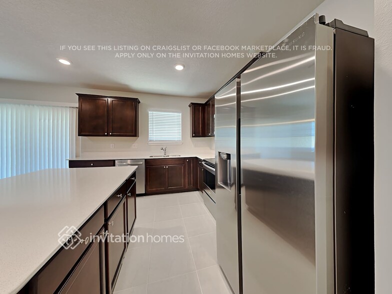 Building Photo - 3831 Spruce Creek Dr