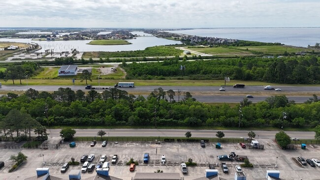 Building Photo - 1490 Harbor Dr