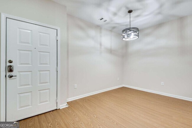 Building Photo - 821 Ralph McGill Blvd NE