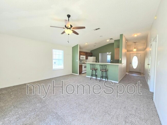 Building Photo - 2497 Redoubt Ave