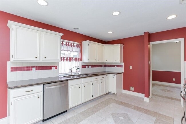 Building Photo - 16307 Cobble Springs Ct