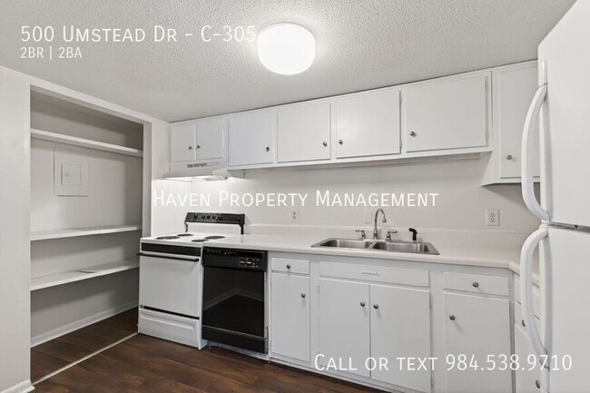 Building Photo - 500 Umstead Dr