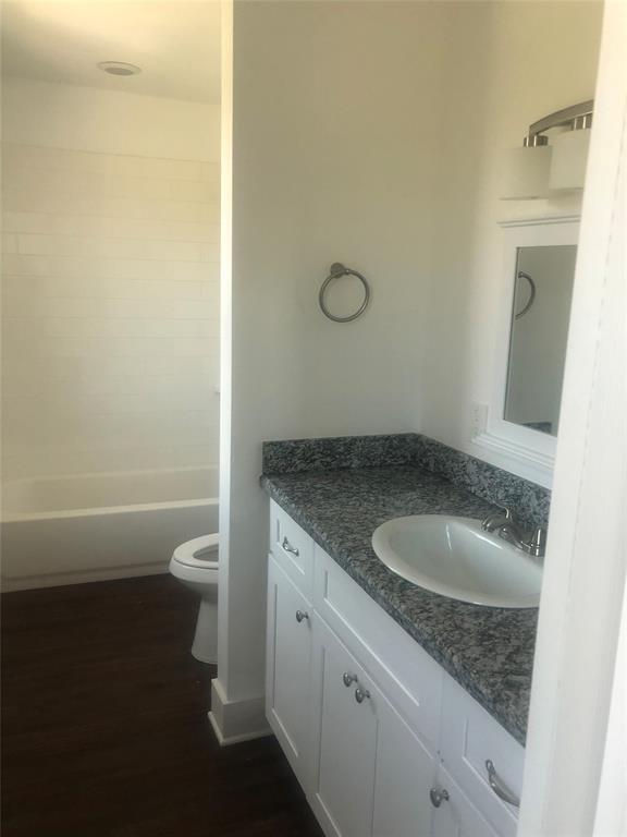 Building Photo - 1101 4th St