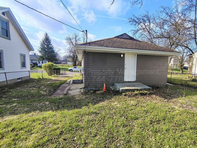 Building Photo - 3711 Pittsburg Ave