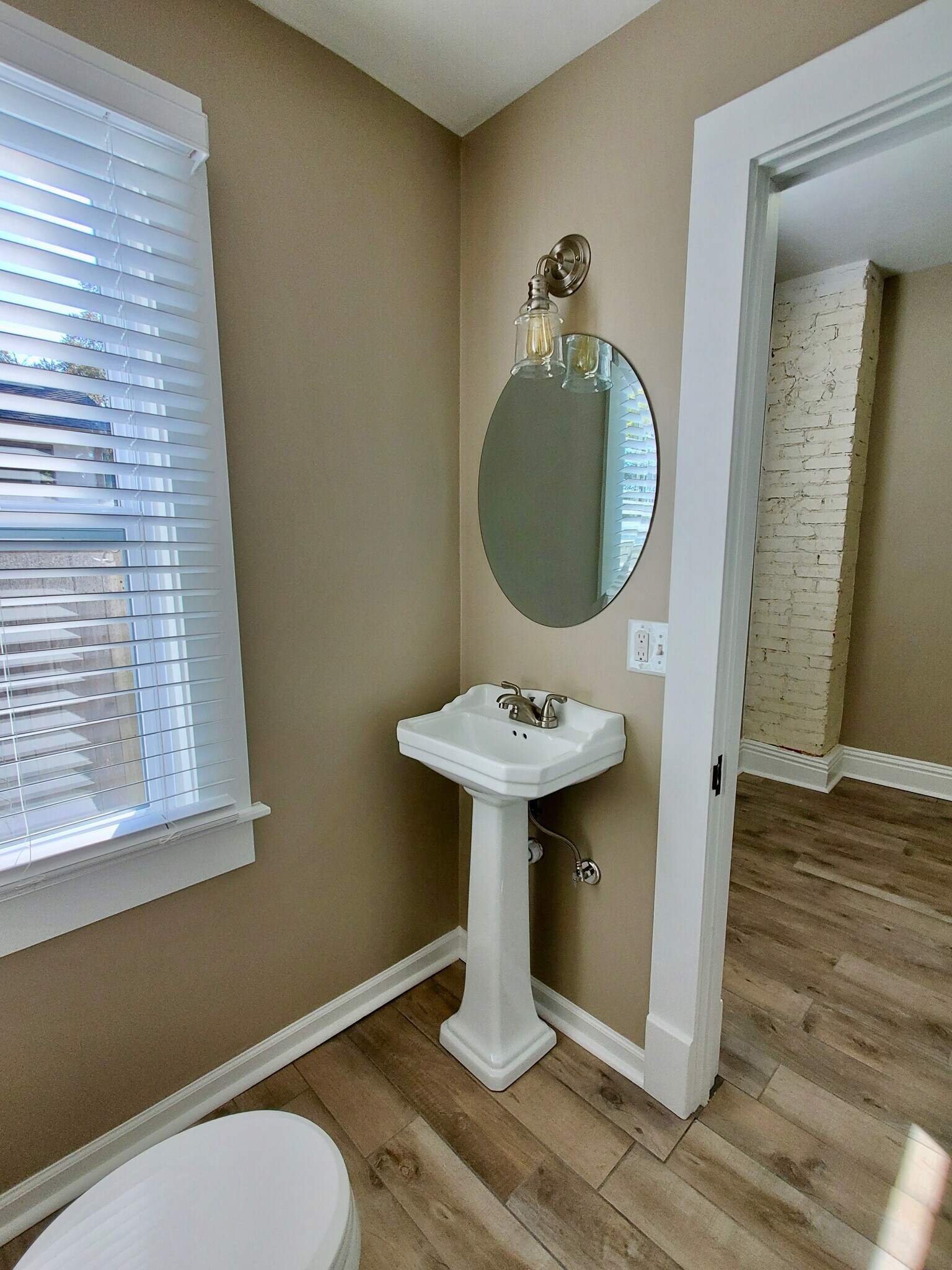 Half Bath - 2529 Charlotte St