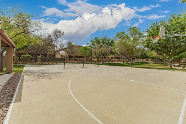 Building Photo - 1350 S Greenfield Rd