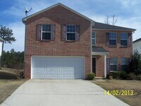 Building Photo - EXECUTIVE HOME ON GOLF COURSE IN GREAT VILLA RICA LOCATION!