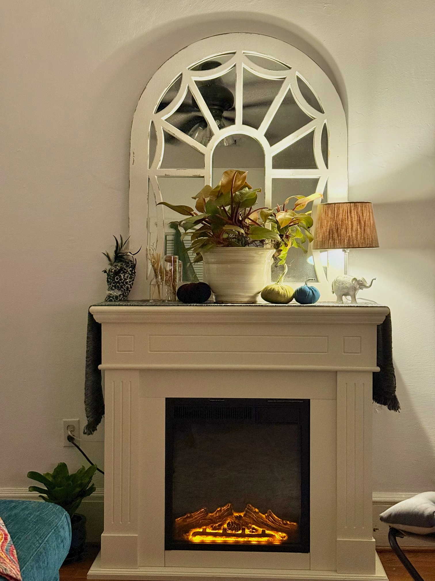 Building Photo - 422 Woods Ave SW